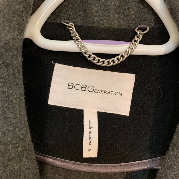 BCBG Generation coat. Size M wool blend, blue, grey collar. FauxLeather accent - Picture 3 of 7